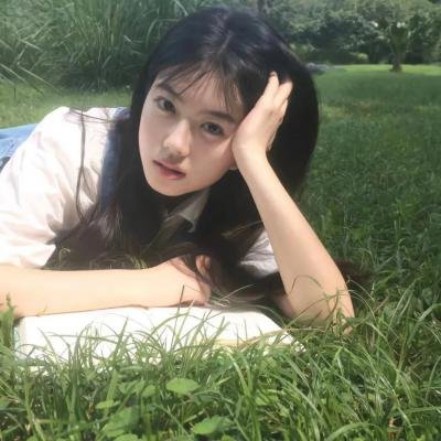 女子高中生